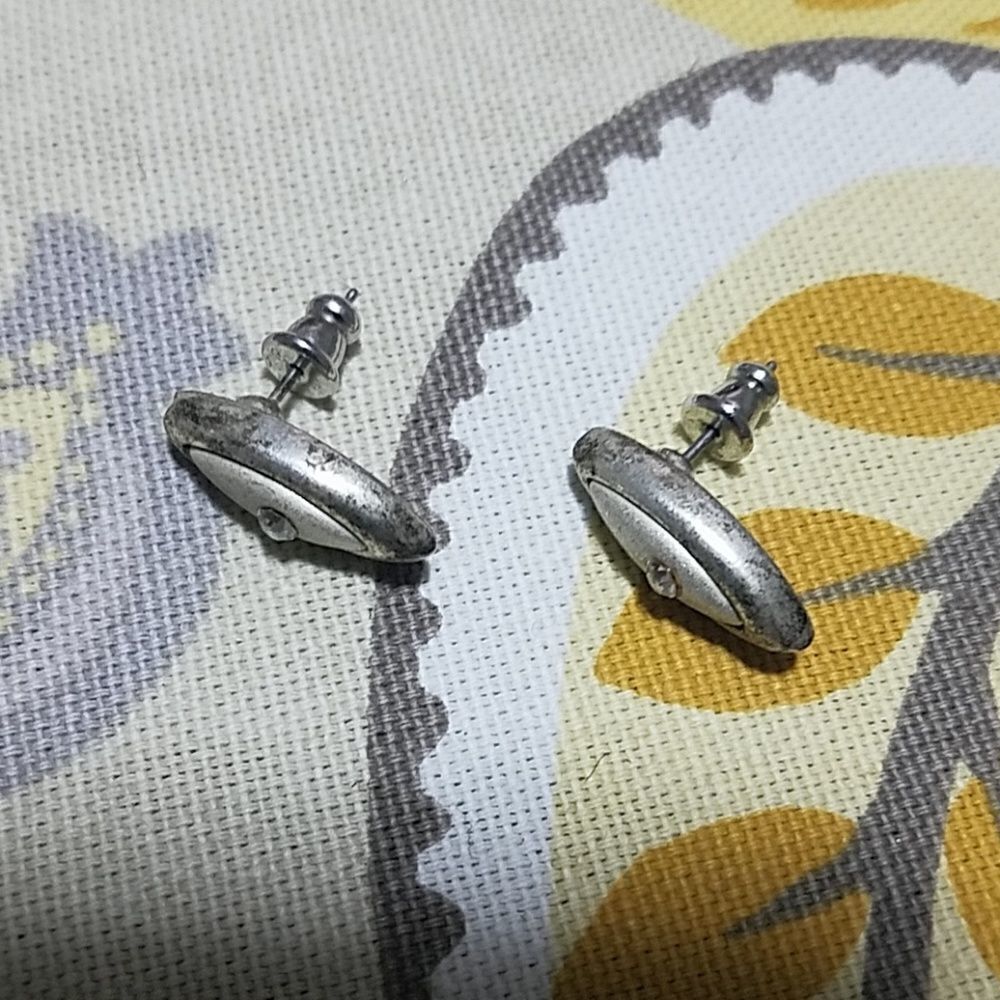 Vintage Silver Earrings - Picture 2 of 2